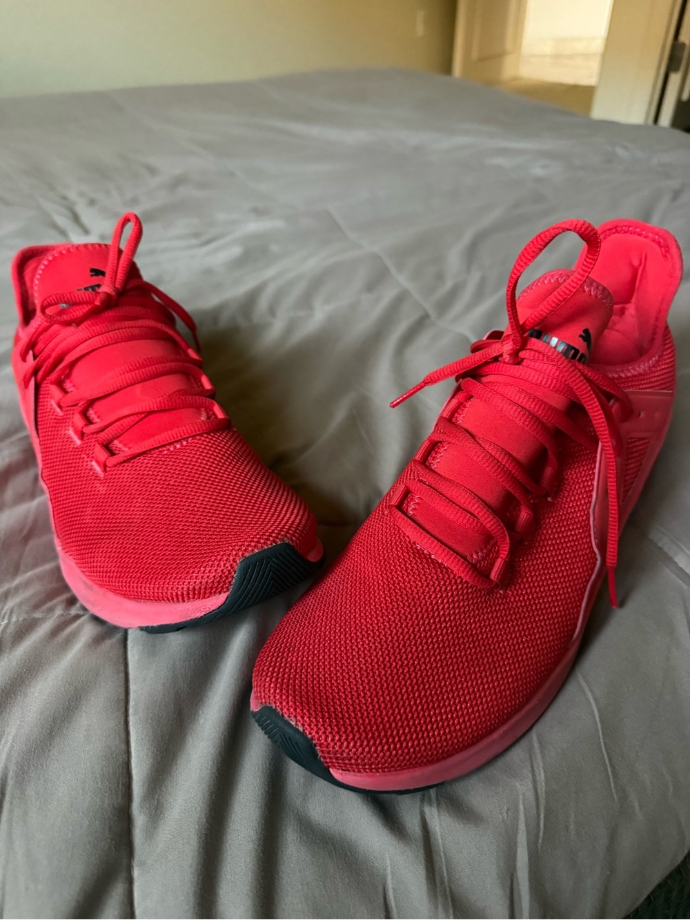 Puma Bright Red Performance Trainers - Picture 4 of 5